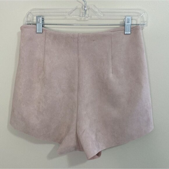 Charlotte Russe Suede Wrap Skort – Blush Pink w/ Metallic Buttons – Size S - Picture 4 of 11
